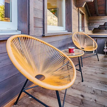 Unique Penthouse With Gallery And Mountain View Appartamento