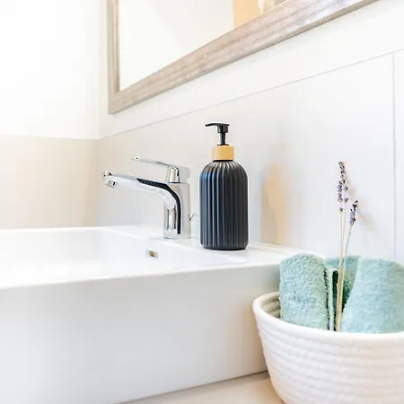 Unique Penthouse With Gallery And Mountain View Appartamento