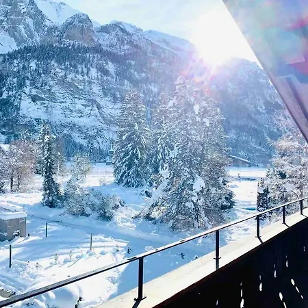 Apartmán Unique Penthouse With Gallery And Mountain View Kandersteg